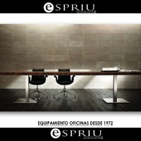 Los muebles de oficina